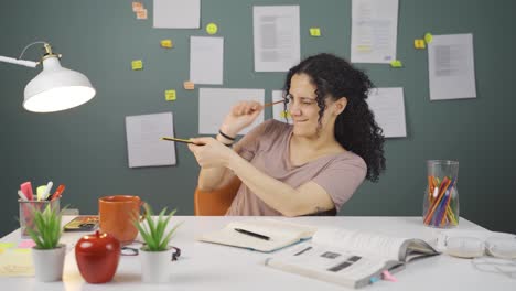 una estudiante loca.