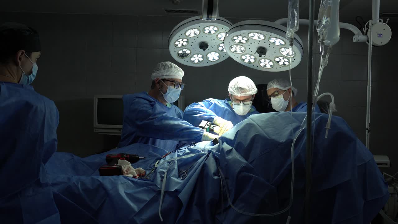 operación quirúrgica en curso