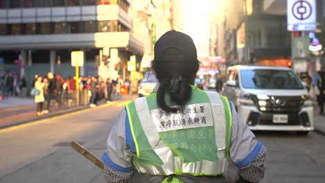 street cleaner in hong kong