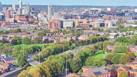 un avión no tripulado disparó en leeds, en el norte de inglaterra.