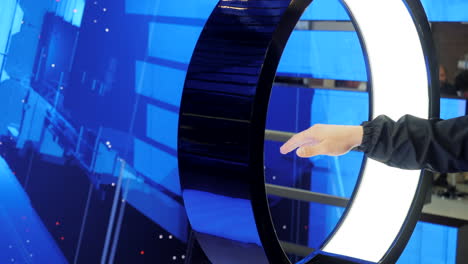 Interactive Digital Ring Display
