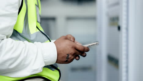 Black-man,-hands-and-phone-of-contractor