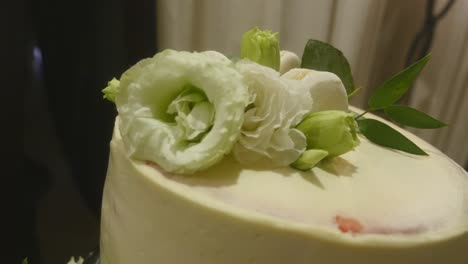 beautiful wedding cake decorated with flowers