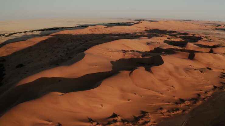 dunas de arena del desierto vista aérea