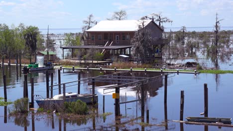 A-rundown-old-house-on-stilts-in-rural-deep-South