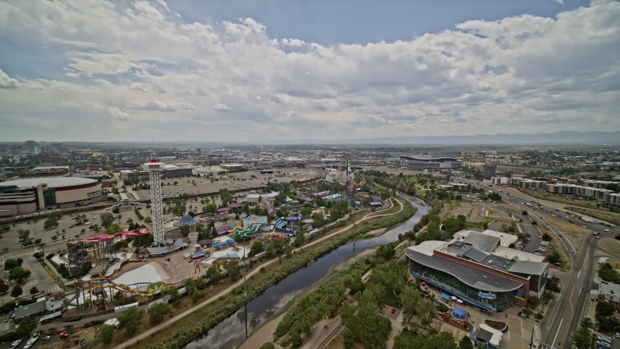 덴버 콜로라도 항공 v37 완전 저파노라믹 플라이오버 제퍼슨 공원 지역 도시 풍경 전망 - dji 인스파이어 2, x7, 6k - 2020년 8월