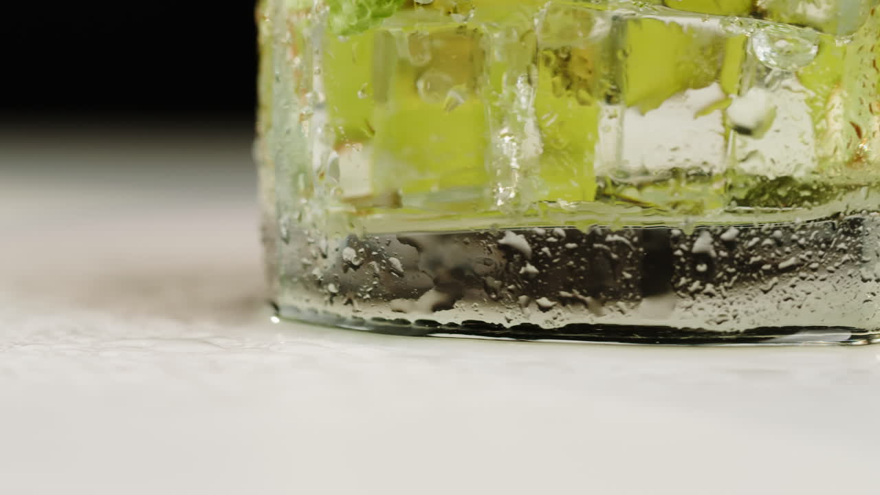 Kiwi Cocktail in a Glass