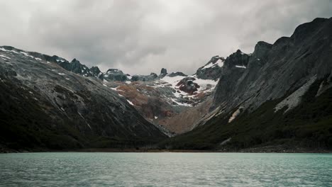 Wanderung-Zur-Laguna-Esmeralda-In-Der-Nähe-Von-Ushuaia,-Provinz-Feuerland,-Patagonien,-Argentinien