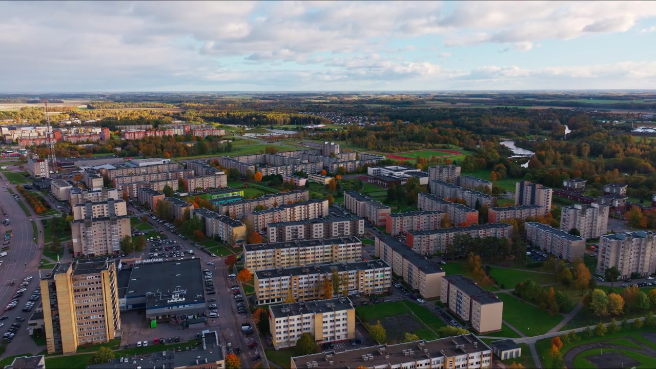 Mazeikiai Litauen boligområder omgivet af parker, flod