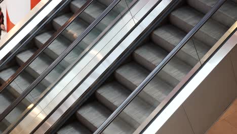 Empty-escalator-in-a-shopping-mall,