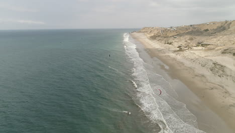 kitesurf en playa santa marianita ecuador