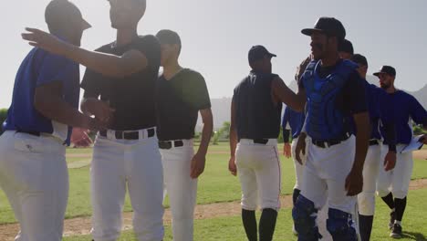 Jugadores-De-Béisbol-Antes-Del-Partido