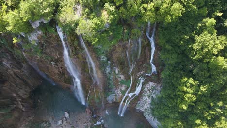 Top-view-of-the-beautiful-Plitvice-Lakes-National-Park-in-Croatia