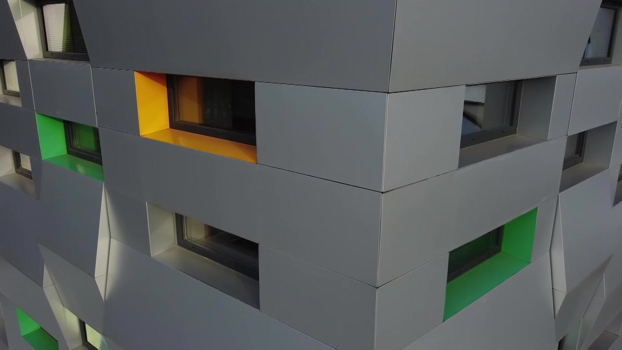 Elementer af moderne arkitektur. Optagelse af bygningen