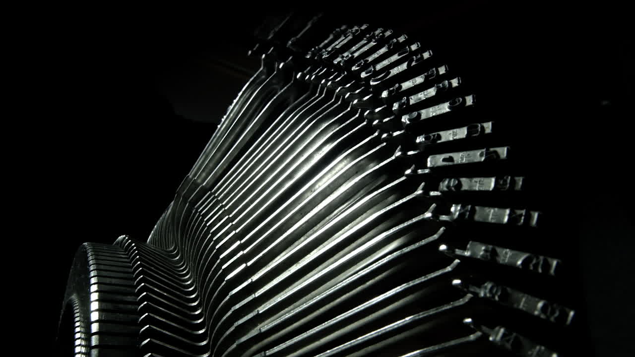 The print head of the old typewriter