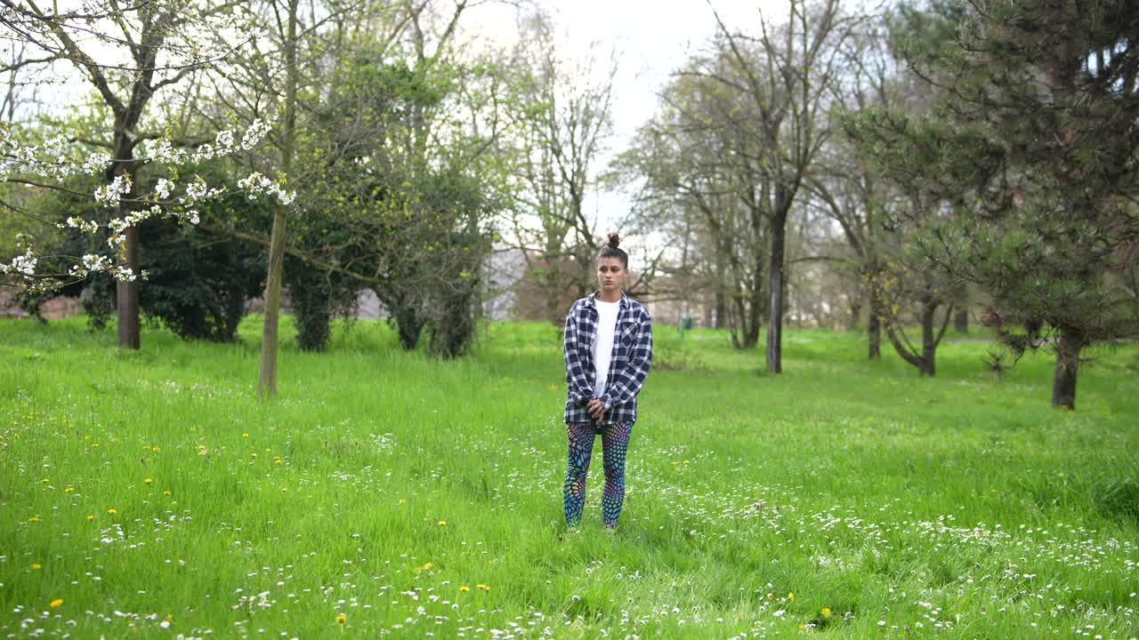 공원에 있는 여자