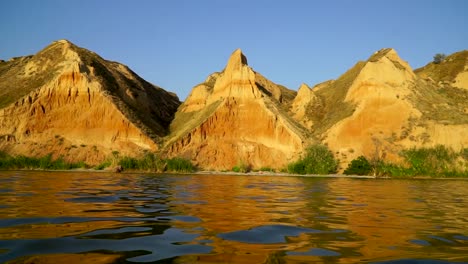 view of the yelow cliffs from the sea