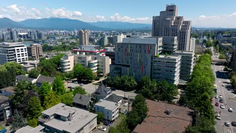 Exterior-View-Of-Gordon-and-Leslie-Diamond-Health-Care-Centre-And-Jim-Pattison-Pavillion-At-Vancouver-General-Hospital-In-Vancouver,-BC,-Canada