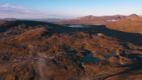 Stunning-landscape-of-the-Norwegian-Tundra-in-the-Arctic