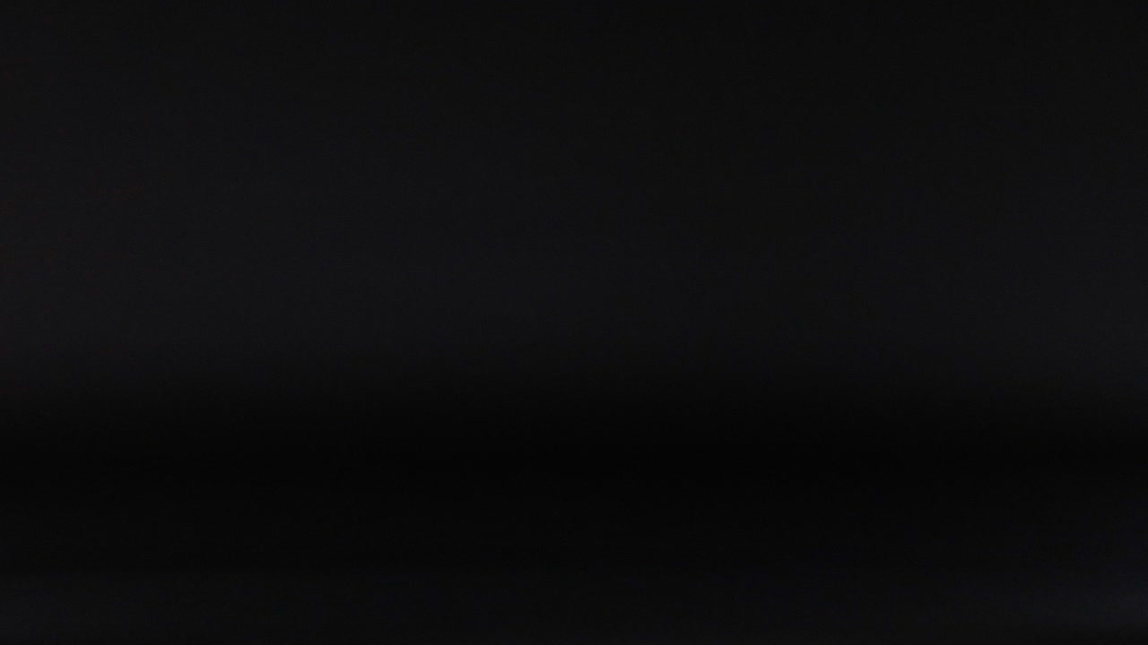 pelota de tenis rebotando en movimiento rítmico