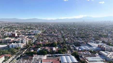 despegue disparado en el zócalo de la ciudad de méxico