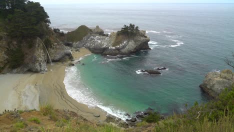 julia pfeiffer burns state park beach