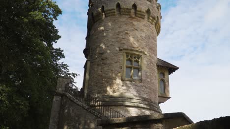 Appley-Tower,-Ein-Viktorianischer-Scheinburgturm-Auf-Der-Esplanade-Mit-Blick-Auf-Den-Strand-Von-Ryde-Auf-Der-Isle-Of-Wight