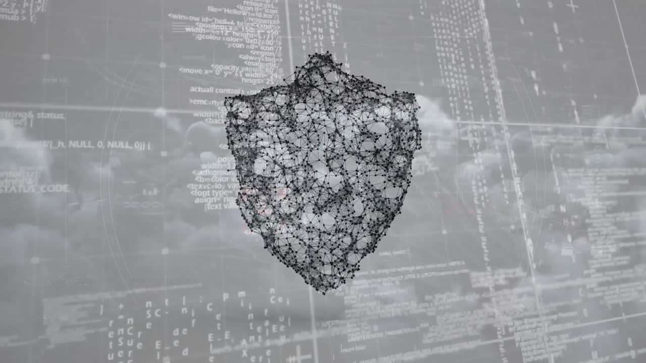 animación del procesamiento de datos sobre escudo y nubes