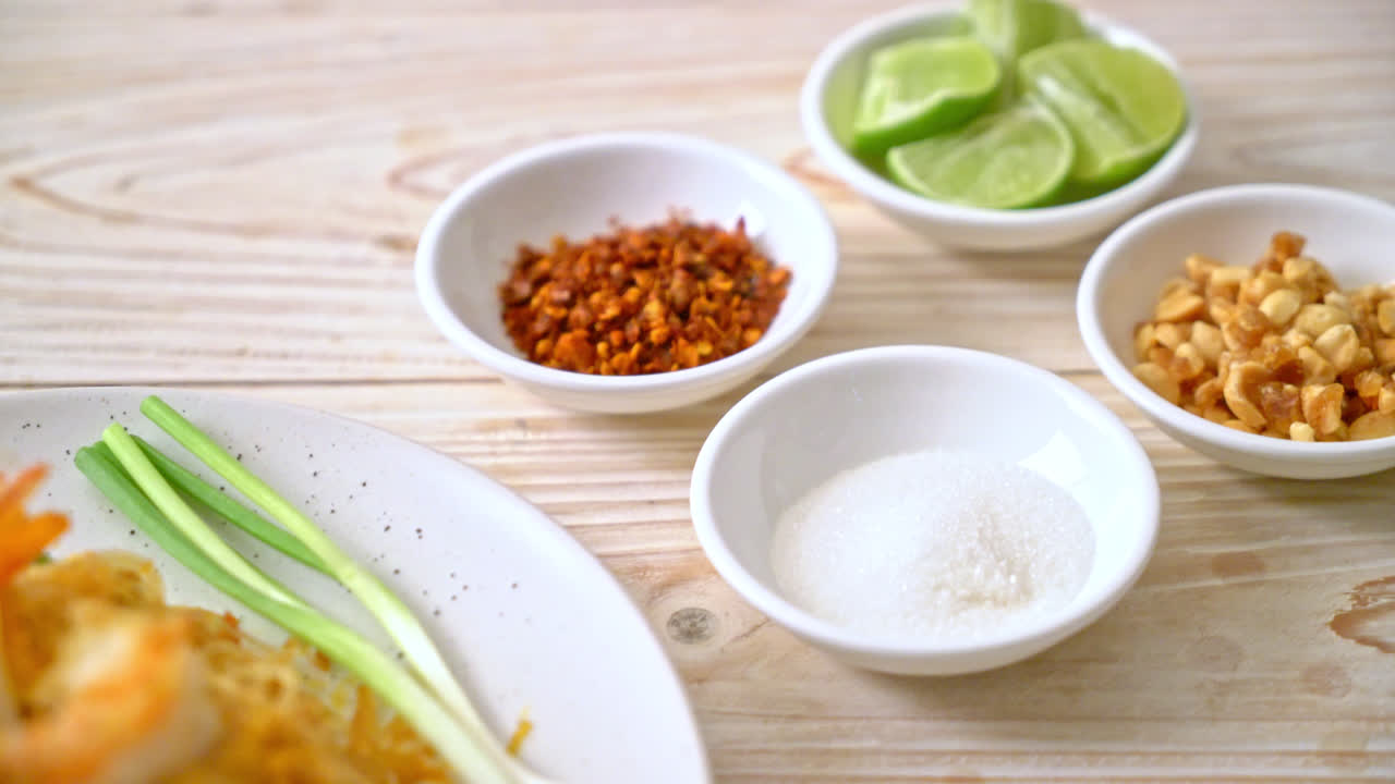 버미첼리 패드 타이 또는 타이 볶음 버미첼리와 새우 - 태국 음식 스타일