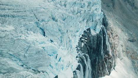 derretimiento de los glaciares debido al cambio climático, vista desde arriba
