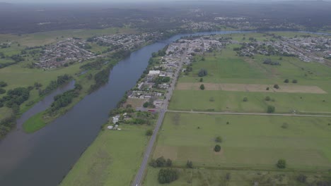 Kempsey-Stadtzentrum-Am-Ufer-Des-Macleay-River-In-Kempsey,-Nsw,-Australien