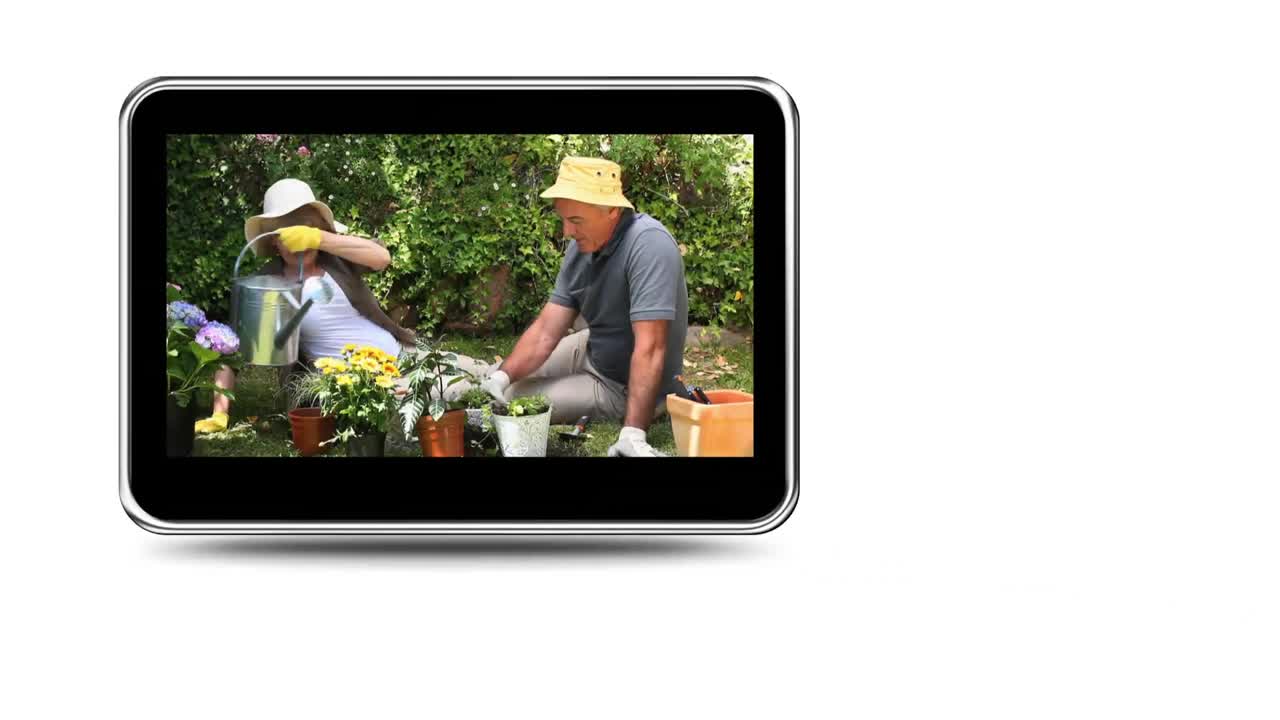 montaje de abuelos relajándose afuera