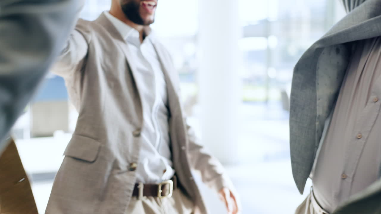 사업가들, 손을 잡고 팀워크