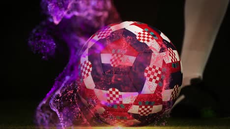animación de brillo sobre las piernas de un jugador de fútbol caucásico pateando la pelota con la bandera de croacia