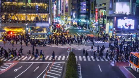 4k,time lapse of the famous and very busy shibuya crossing in tokyo, japan