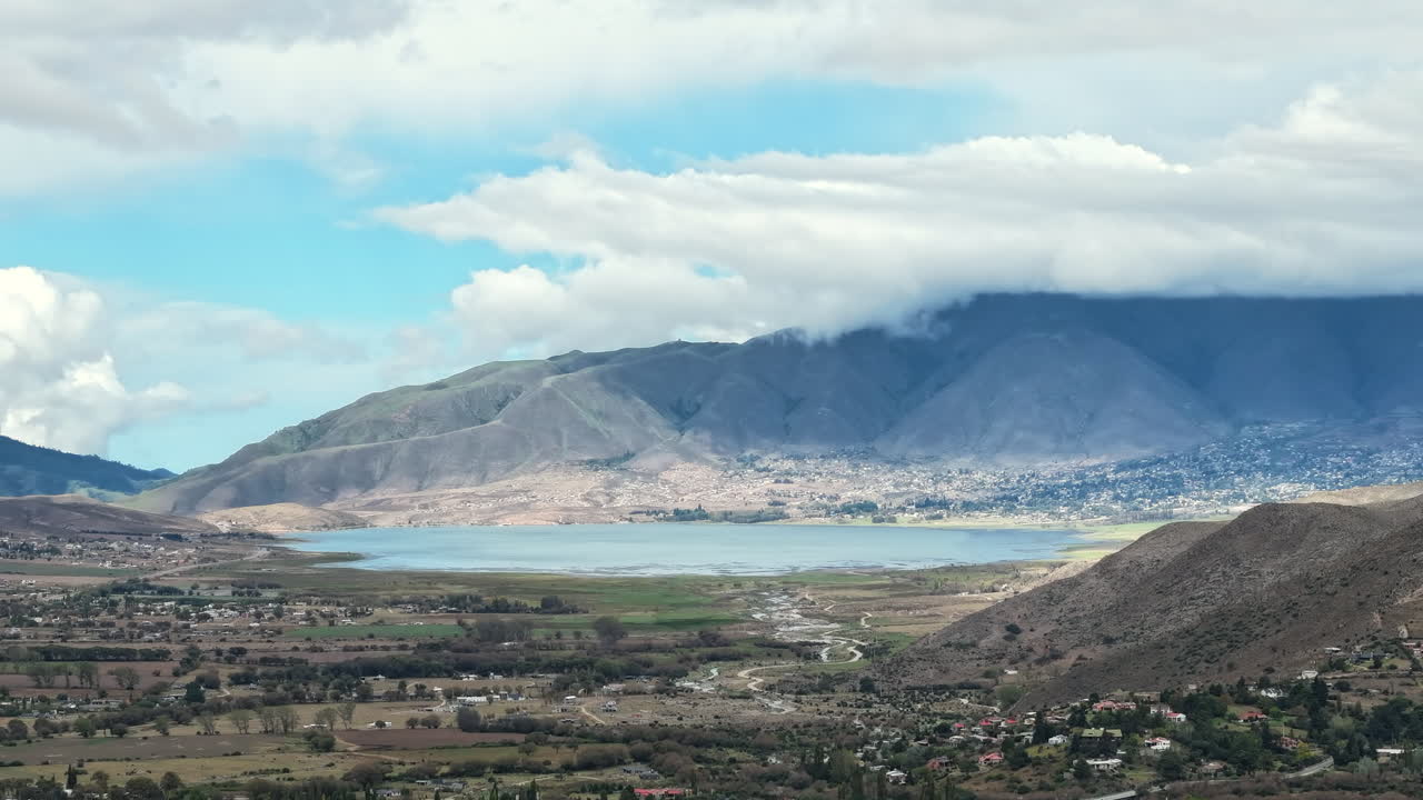 A beautiful hyperlapse captured by drone reveals the scenic beauty of Tafi del Valle Valley and its stunning La Angostura Dam