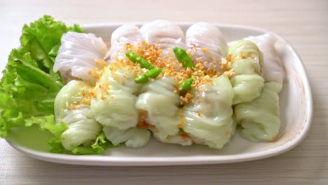 Pork-Steamed-Rice-Parcels