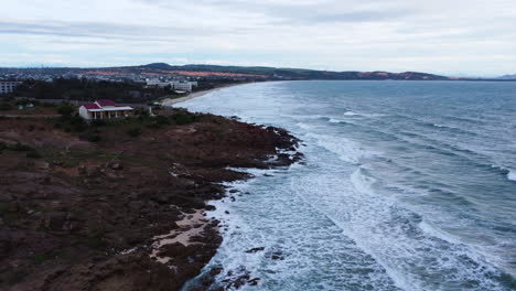playa de malibu temprano en la mañana