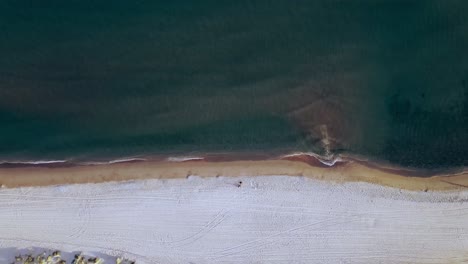 Cinemagraph-Schleife-Von-Strandwellen-Aus-Der-Luft