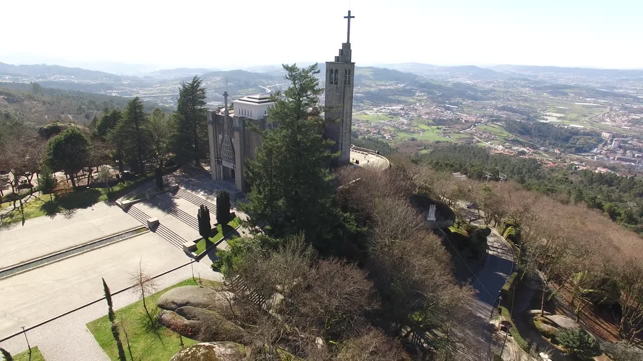 자연 풍경에 penha의 beautifulchurch입니다. 기마랑이스, 포르투갈