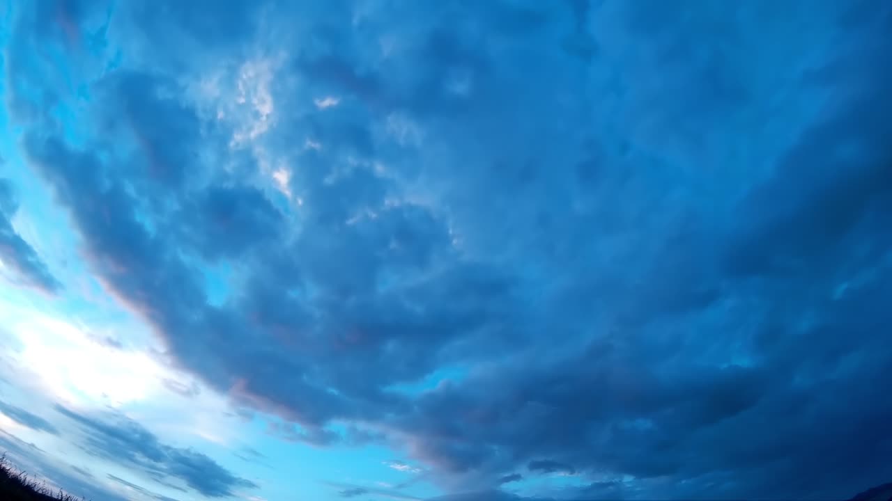 움직이는 구름 - 타임랩스