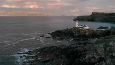 Fanadenkopf-Im-Leuchtturm-Von-Donegal,-Irland