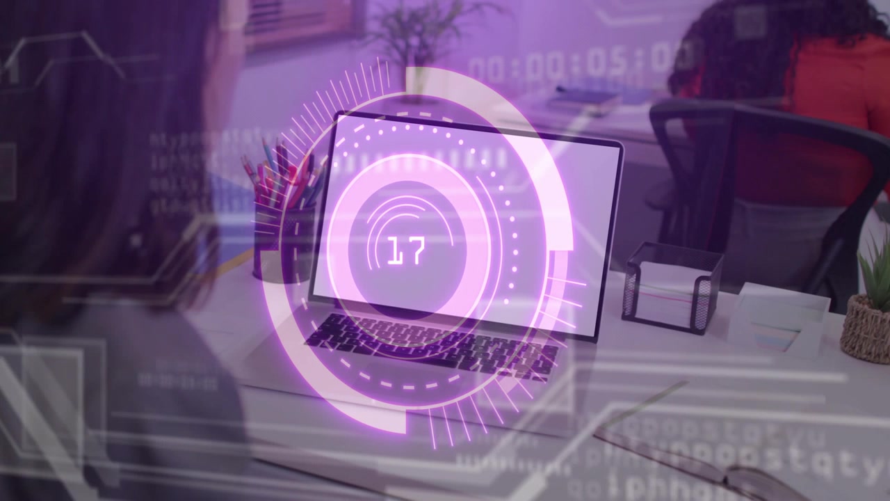 Sovrapposizione di visualizzazione dati digitali su laptop in ufficio