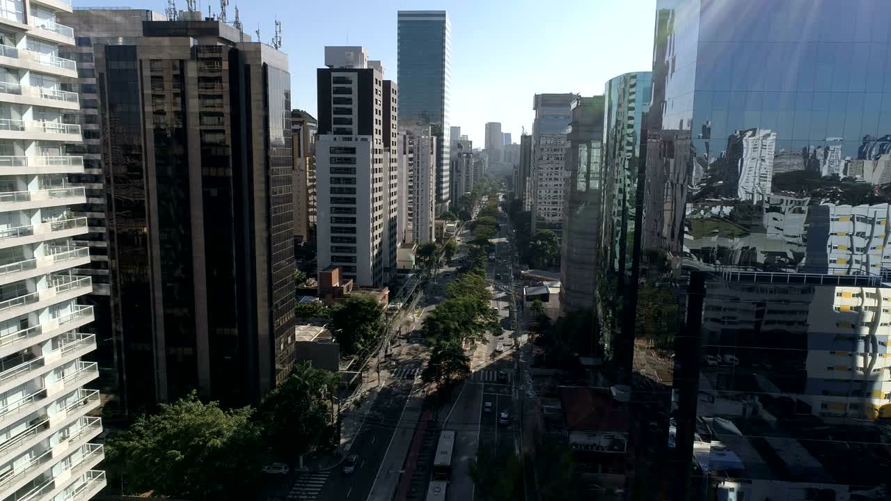 Edifício Comercial na Avenida Berrini