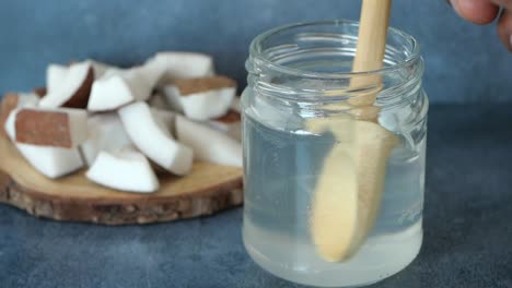 agua de coco, aceite y leche