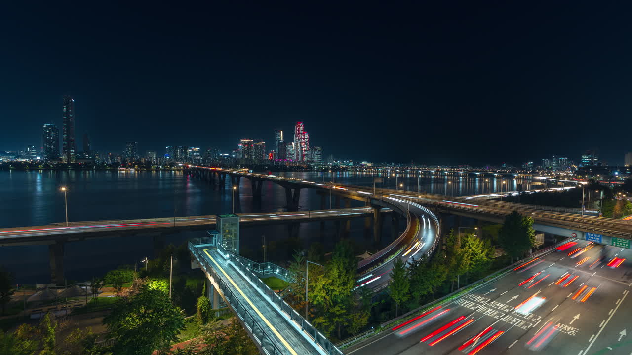 Seoul Night Cars Traffic Time Lapse on Gangbyeongbuk-ro Expressway and Wonhyodaegyo, Panoramic View Overlooking Yeouido Yeongdeungpo Financial District