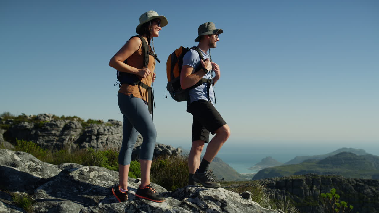 salir y experimentar el mundo