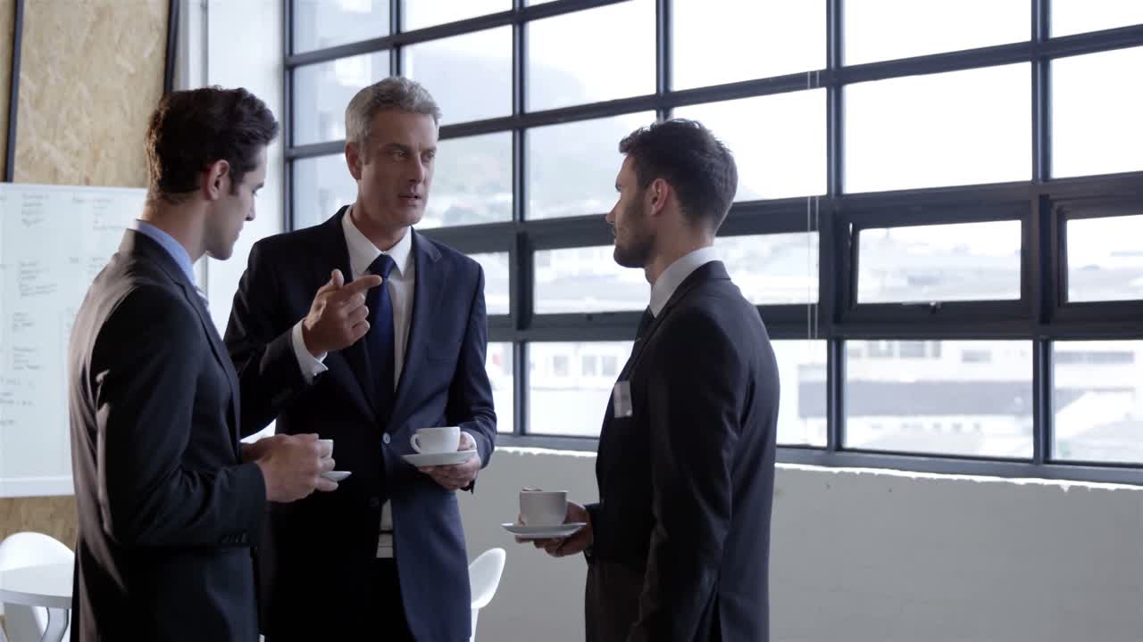 Business people drinking coffee