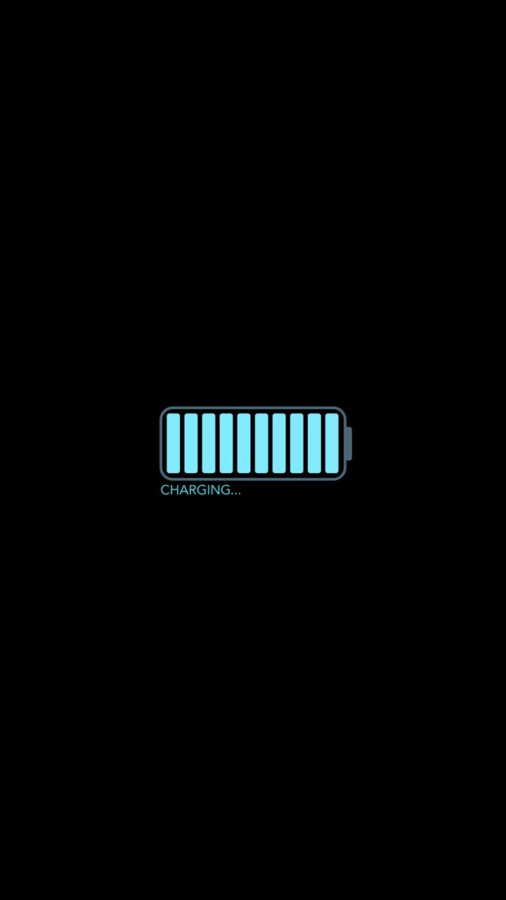 Die Animation zeigt ein sich füllendes Batteriesymbol, das von Rot zu Blau wechselt und den Ladefortschritt anzeigt.