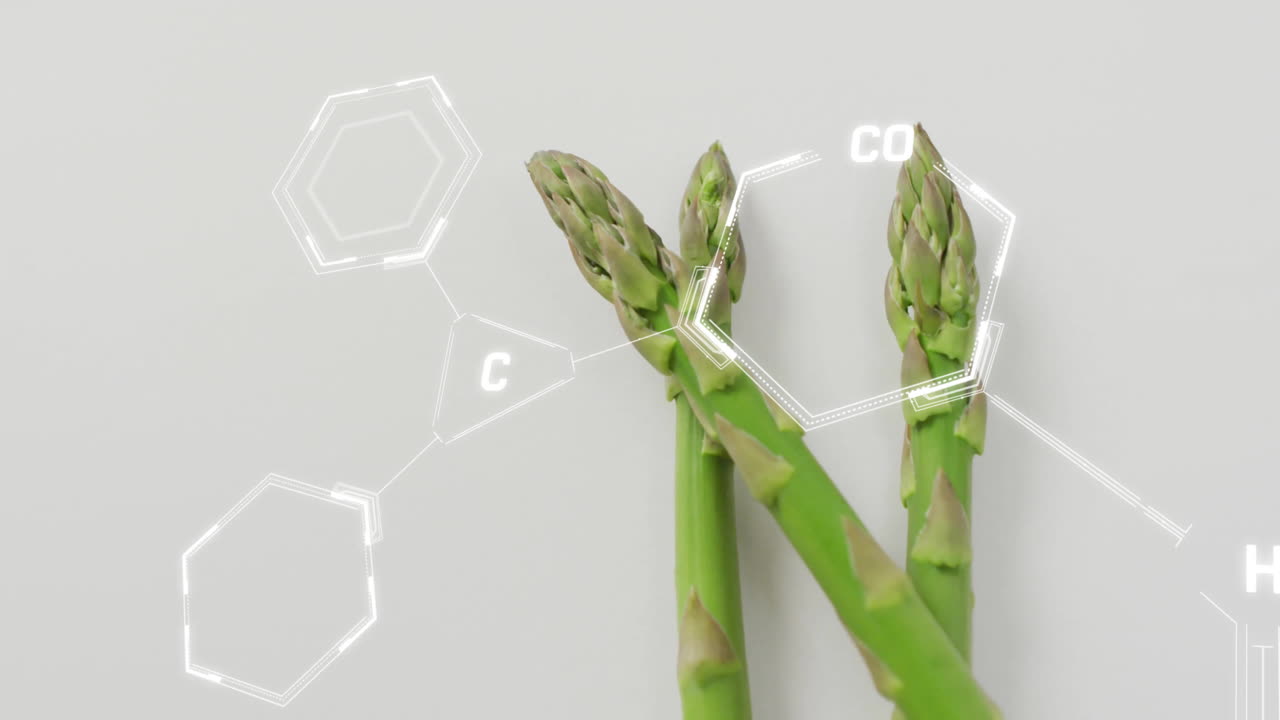 아스파라거스 위에 화학 공식의 애니메이션